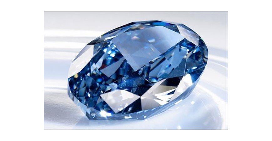 DIAMANTES AZULES