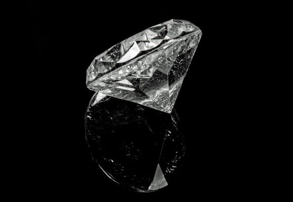 BRILLANTE O DIAMANTE